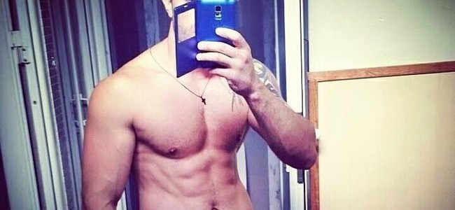 Ξεπέρασε και τον Σπαλιάρα – Διαβάστε τις πιπεράτες απαντήσεις περί σεξ που δίνει Έλληνας ηθοποιός Ξεπέρασε και τον Σπαλιάρα – Διαβάστε τις πιπεράτες απαντήσεις περί σεξ που δίνει Έλληνας ηθοποιός