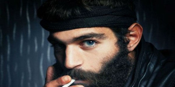 ΑΛΛΑΞΕ Ο ΚΡΗΤΙΚΟΣ ΚΑΙ ΕΒΑΛΕ ΤΑ… ΡΟΥΧΑ ΤΟΥ ΑΛΛΙΩΣ! Δείτε τι έκανε ο… σέξι αγρότης! (ΦΩΤΟ)