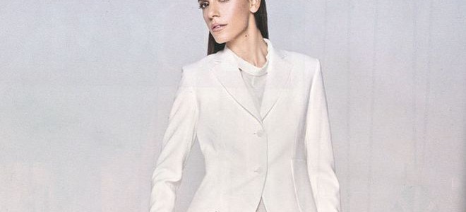 Ελισάβετ Σπανού: Ποζάρει ως μοντέλο και εξηγεί γιατί άφησε το τραγούδι (εικόνες) Ελισάβετ Σπανού: Ποζάρει ως μοντέλο και εξηγεί γιατί άφησε το τραγούδι (εικόνες)