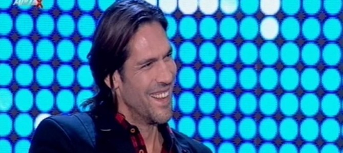 «ΌΛΑ Πρώτη Φορά»: Ο Γιάννης Σπαλιάρας για τις 4.000 γυναίκες