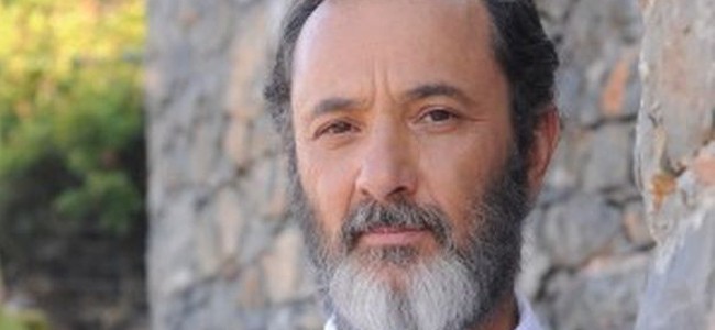 Στέλιος Μάϊνας: «Η ψυχαγωγία είναι κατανάλωση» Στέλιος Μάϊνας: «Η ψυχαγωγία είναι κατανάλωση»